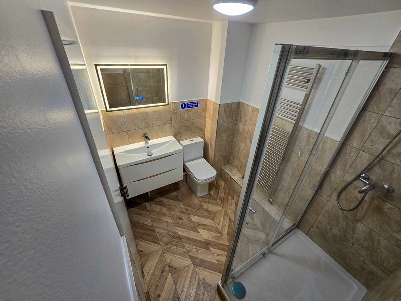 Denison St, 6 Bedroom Student house - NG7 3PH - Thumbnail 9
